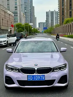 BMW 3 Series 2021 325i M Sports suit interior photo 8
