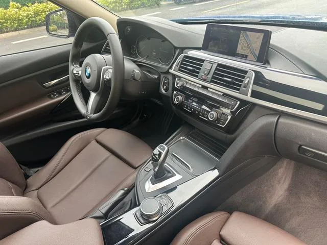 BMW 3 Series 2018 320Li Leader M Ensemble de sport intérieur photo 20