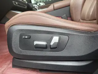 BMW X5 2019 xDrive30i X Design Suit interior photo 17 BMW X5 2019 xDrive30i X Design Suit interior photo 17