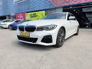 BMW 3 Series 2021 Segundo cambio 320Li M Conjunto deportivo