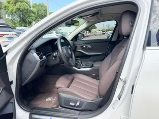 BMW 3 Series 2021 Segundo cambio 320Li M Conjunto deportivo exterior foto 3