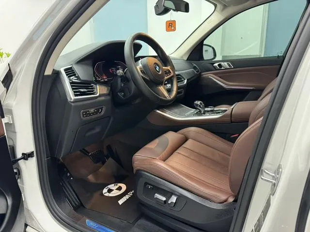 BMW X5 2020 xDrive40i M Conjunto deportivo exterior foto 4