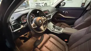 BMW 3 Series 2020 Restyling 325Li M Sports Night Suit interior photo 9 BMW 3 Series 2020 Restyling 325Li M Sports Night Suit interior photo 9
