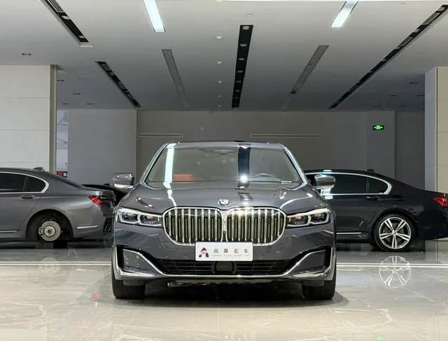 BMW 7 Series 2019 750Li xDrive V8 Luxury Set exterior photo 2 BMW 7 Series 2019 750Li xDrive V8 Luxury Set exterior photo 2