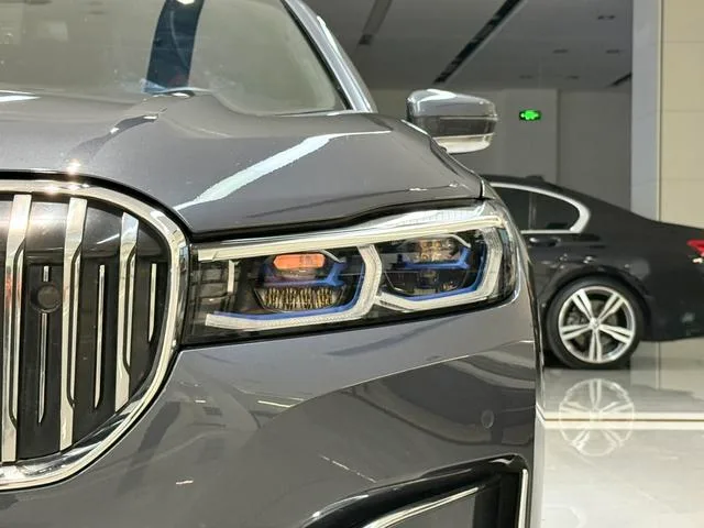BMW 7 Series 2019 750Li xDrive V8 Luxury Set exterior photo 4 BMW 7 Series 2019 750Li xDrive V8 Luxury Set exterior photo 4