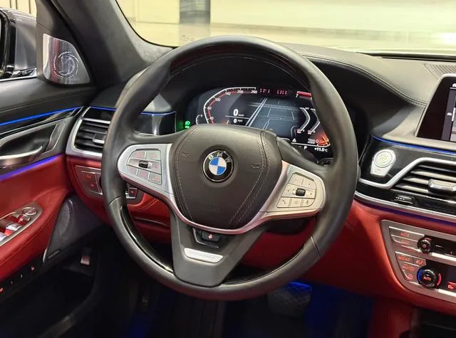 BMW 7 Series 2019 750Li xDrive V8 Luxury Set exterior photo 5 BMW 7 Series 2019 750Li xDrive V8 Luxury Set exterior photo 5