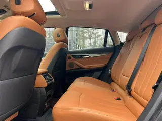 BMW X6 2017 xDrive35i Leading Type interior photo 7