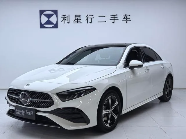 Mercedes-Benz A-Class 2024 A 200 L Version dynamique extérieur photo 1 Mercedes-Benz A-Class 2024 A 200 L Version dynamique extérieur photo 1