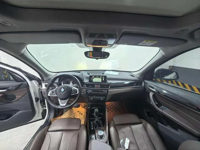 BMW X1 2016 xDrive20Li De lujo exterior foto 7