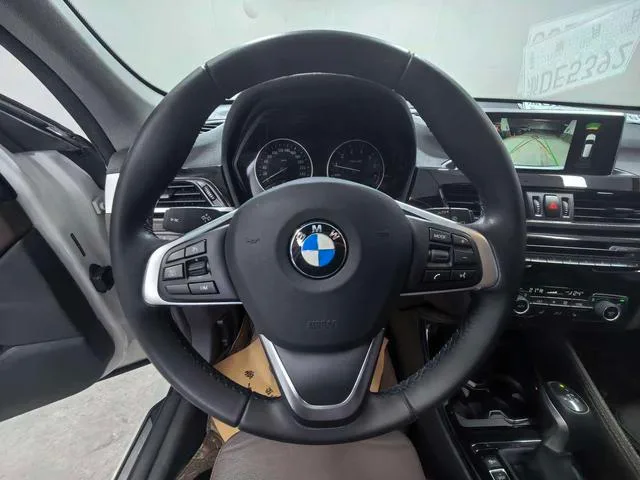 BMW X1 2016 xDrive20Li De lujo interior foto 8