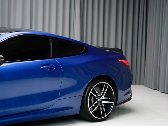 BMW 8 Series 2019 840i Coupé M Ensemble de sport extérieur photo 3