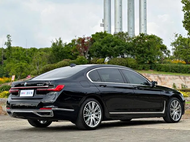 BMW 7 Series 2019 Restyling 740Li xDrive Administrative Luxury Set interior photo 18