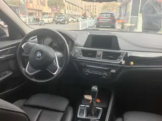 BMW 1 Series 2018 118i Sporty interior photo 13