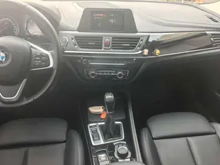 BMW 1 Series 2018 118i Sporty interior photo 18