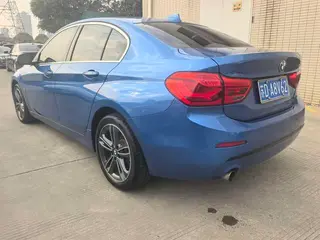 BMW 1 Series 2018 118i Sporty interior photo 20