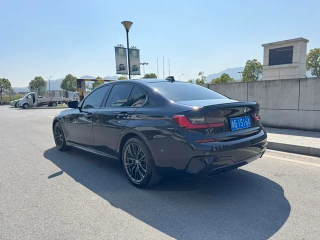 BMW 3 Series 2020 330i M Traje nocturno deportivo Yao exterior foto 5