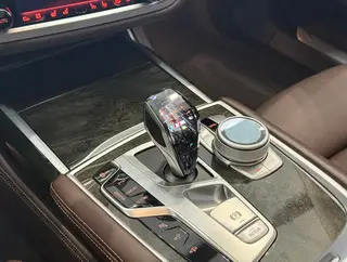 BMW 7 Series 2018 730Li Premium Class Excellence Set exterior photo 9