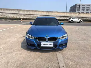 BMW 3 Series 2019 320i M Sports suit exterior photo 2