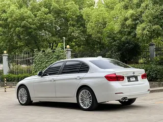 BMW 3 Series 2018 320Li Estilo de moda exterior foto 4