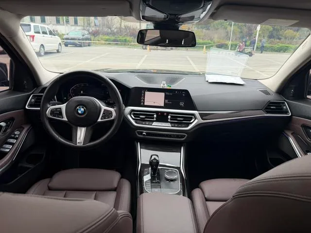 BMW 3 Series 2021 Deuxième lifting 325Li M Ensemble de sport extérieur photo 8 BMW 3 Series 2021 Deuxième lifting 325Li M Ensemble de sport extérieur photo 8