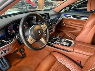 BMW 7 Series 2021 740Li xDrive Administrative M Sports suit exterior photo 9