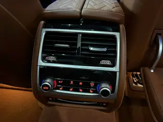 BMW 7 Series 2021 740Li xDrive Administrative M Sports suit interior photo 16