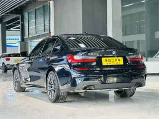 BMW 3 Series 2021 Restyling 325Li M Sports Night Suit exterior photo 3