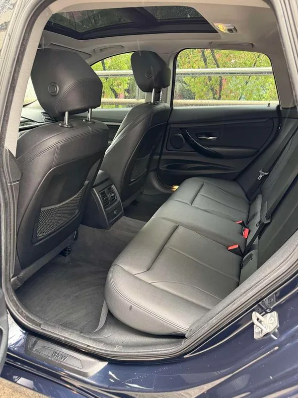 BMW 3 Series GT 2019 320i Fashionable interior photo 13