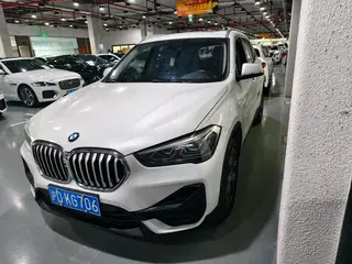 BMW X1 2020 sDrive25Li Leader