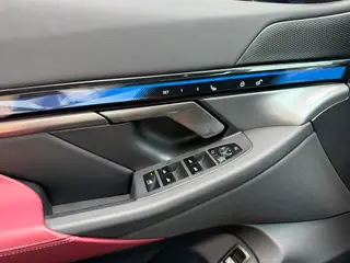 BMW 5 Series 2025 525Li M Sports suit exterior photo 7
