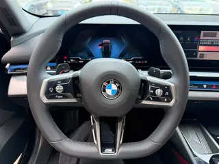 BMW 5 Series 2025 525Li M Sports suit exterior photo 9