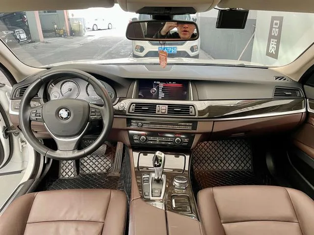 BMW 5 Series 2014 525Li Ensemble de design de luxe extérieur photo 8