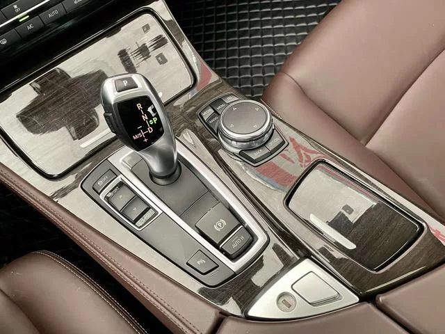 BMW 5 Series 2014 525Li Ensemble de design de luxe intérieur photo 10