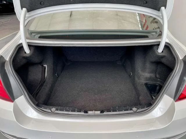 BMW 5 Series 2014 525Li Ensemble de design de luxe intérieur photo 16
