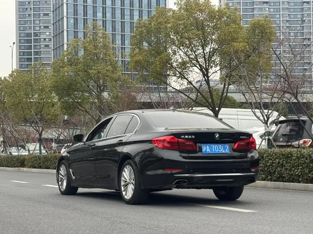 BMW 5 Series 2019 Mise à jour 525Li Ensemble de luxe extérieur photo 6