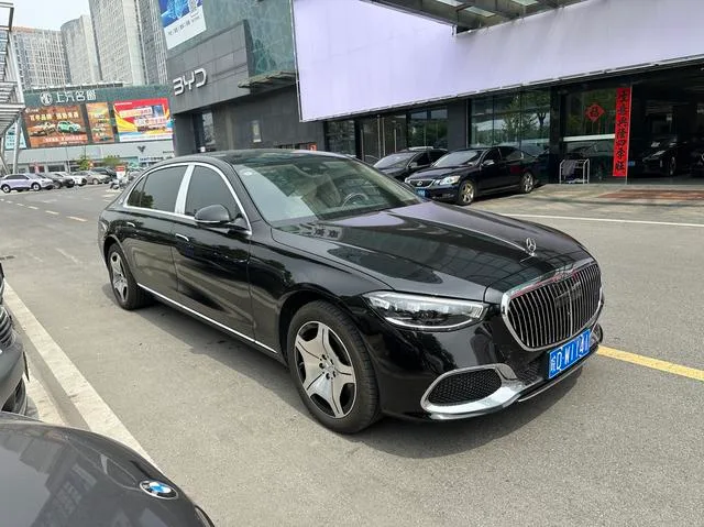 Mercedes-Benz Mercedes-Maybach S-Class 2025 Restyling S 480 4MATIC exterior photo 3