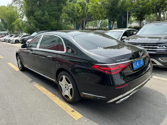 Mercedes-Benz Mercedes-Maybach S-Class 2025 Restyling S 480 4MATIC exterior photo 6