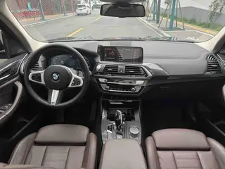 BMW X3 2020 xDrive28i M Sports suit interior photo 11