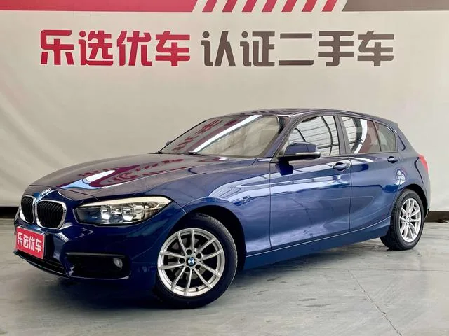 BMW 1 Series (Imported) 2018 118i Leading Type exterior photo 1 BMW 1 Series (Imported) 2018 118i Leading Type exterior photo 1