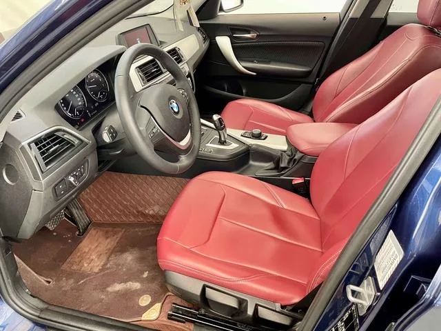 BMW 1 Series (Imported) 2018 118i Leading Type exterior photo 6 BMW 1 Series (Imported) 2018 118i Leading Type exterior photo 6