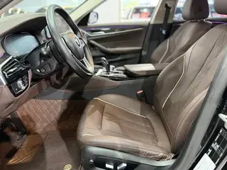 BMW 5 Series 2021 Mise à jour 525Li Ensemble de luxe extérieur photo 4