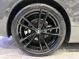 BMW 4 Series 2022 Mise à jour 425i M Set de nuit de sport extérieur photo 7