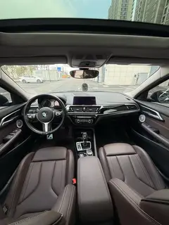 BMW 1 Series 2021 125i M Sports Obsidian Night Edition interior photo 6