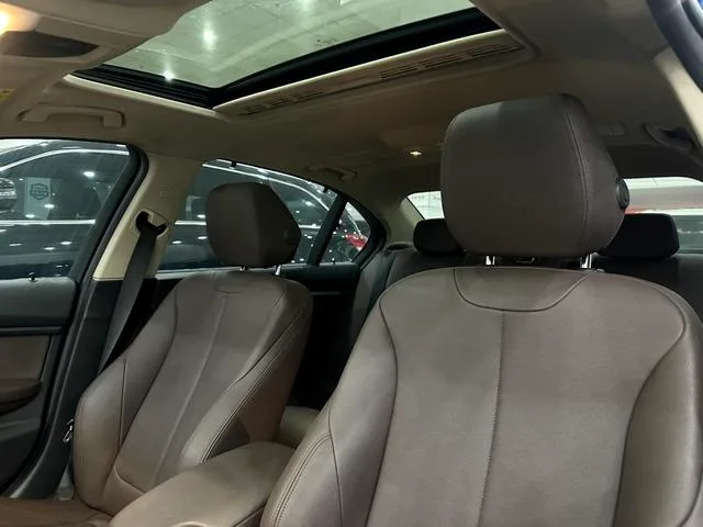 BMW 3 Series 2019 320Li M Ensemble de sport extérieur photo 9