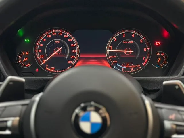 BMW 3 Series 2019 320Li M Ensemble de sport intérieur photo 15