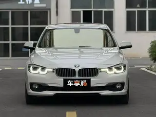 BMW 3 Series 2018 320Li Style tendance extérieur photo 3 BMW 3 Series 2018 320Li Style tendance extérieur photo 3