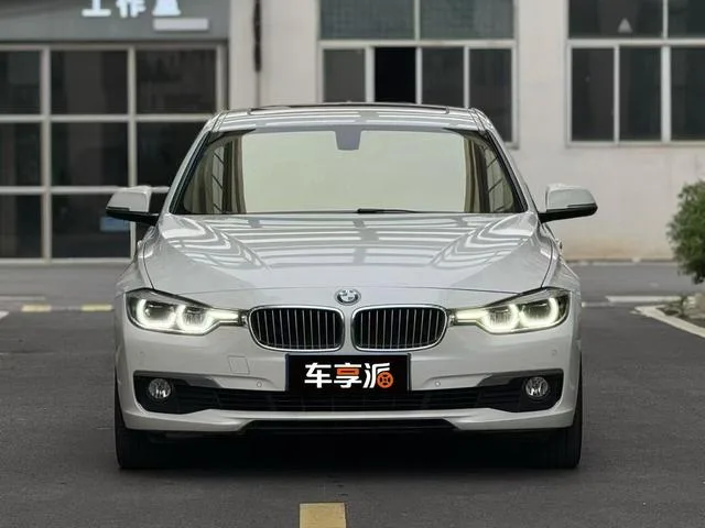 BMW 3 Series 2018 320Li Style tendance extérieur photo 3 BMW 3 Series 2018 320Li Style tendance extérieur photo 3