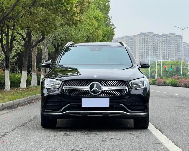Mercedes-Benz GLC 2022 GLC 300 L 4MATIC Dinámico exterior foto 2