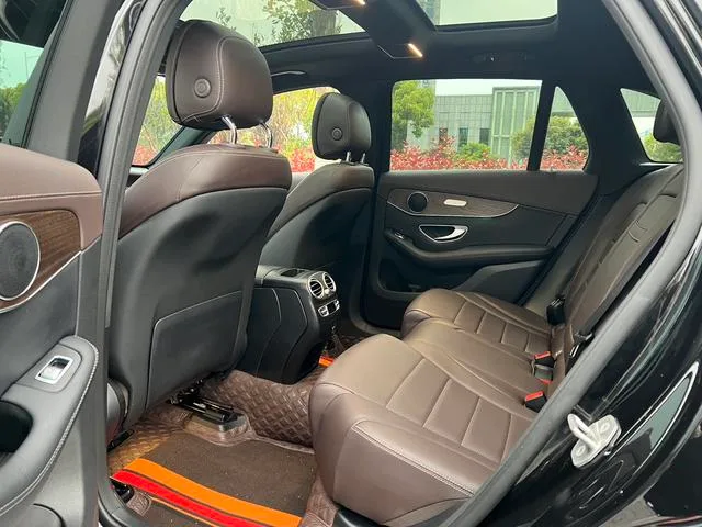 Mercedes-Benz GLC 2022 GLC 300 L 4MATIC Dinámico exterior foto 8