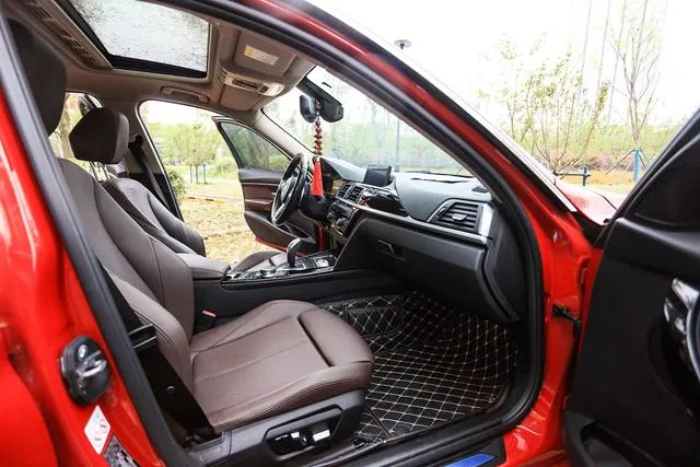 BMW 3 Series 2019 320Li M Traje de lujo interior foto 7 BMW 3 Series 2019 320Li M Traje de lujo interior foto 7